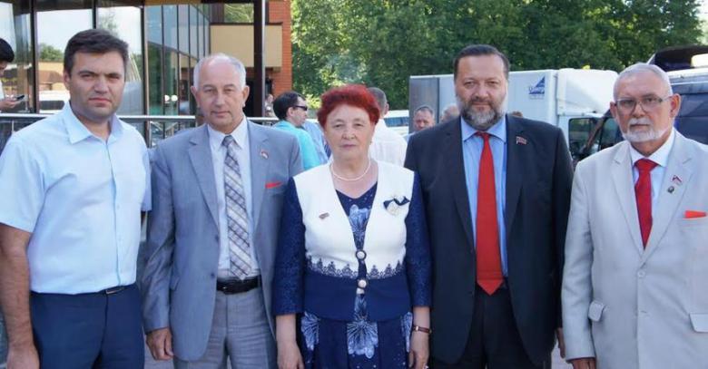 КПРФ сдала документы на выдвижение кандидатов в депутаты Тюменской областной Думы
