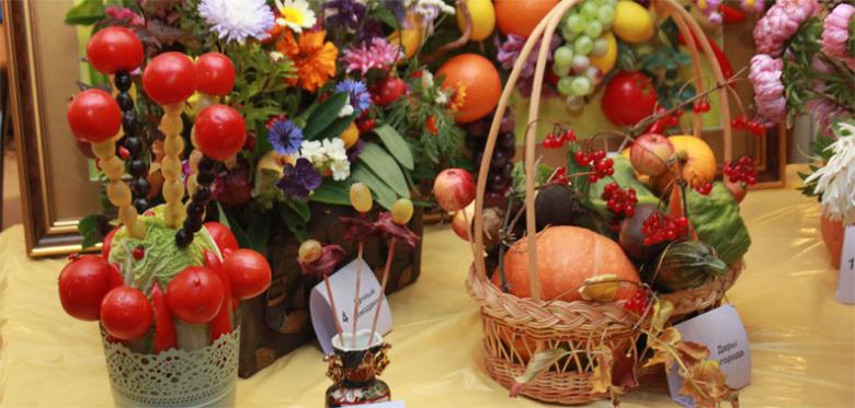 Фракция КПРФ в областной Думе приняла участие в празднике урожая
