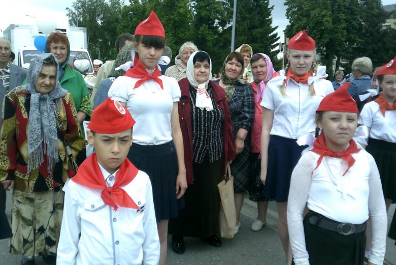  Волонтеры СССР на дне города Ялуторовска         