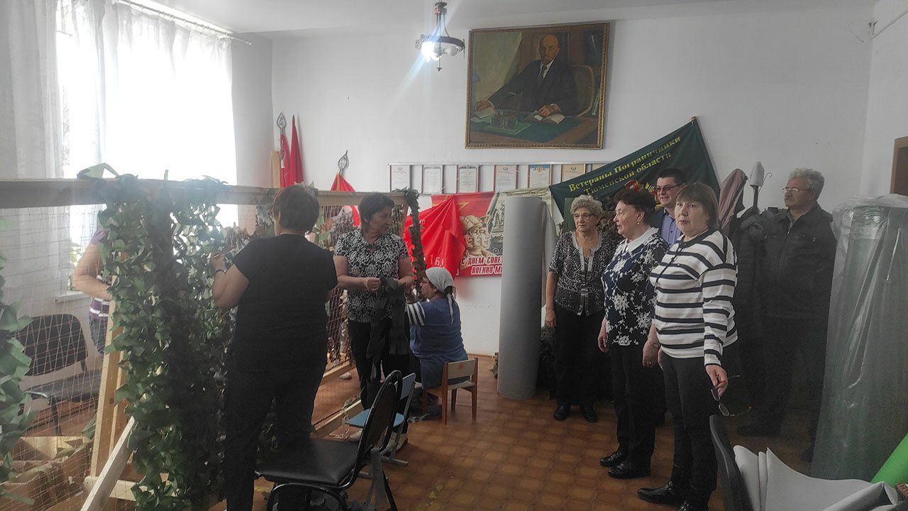 Коммунисты и ветераны Голышмановского района помогают участникам СВО