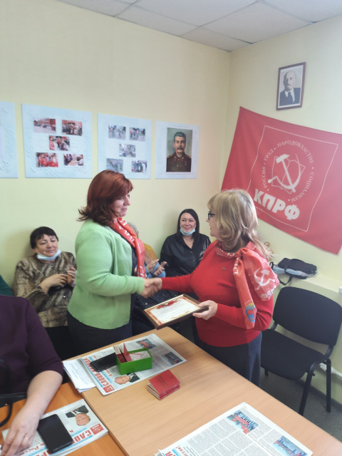 5 Тамара Казанцева посетила Заводоуковское отделение КПРФ