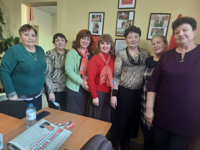 6 Тамара Казанцева посетила Заводоуковское отделение КПРФ